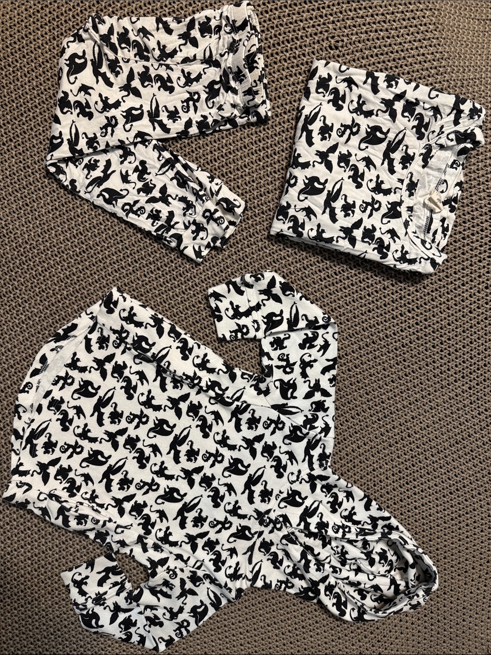 Kate Quinn Dragon Print Matching Set